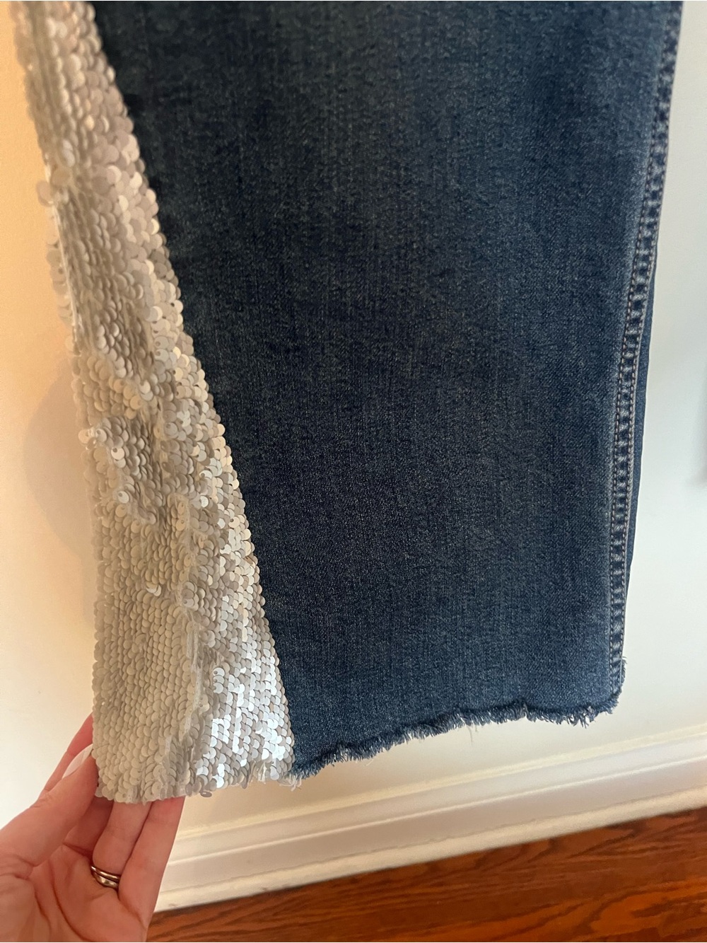 Pilcro Anthropologie High-Rise Sequined Flare Jeans Size 32 Denim - Picture 10 of 14